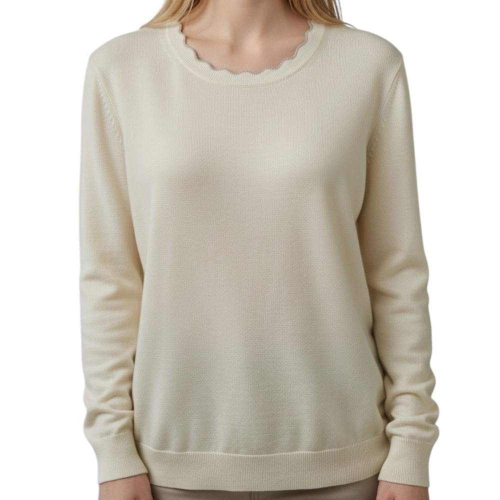 Banana Republic Cream Scalloped Crew Neck Sweater Large Petite